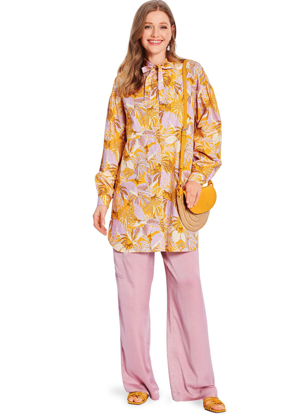 Burda Style Misses' Blouse Sewing Pattern B5723