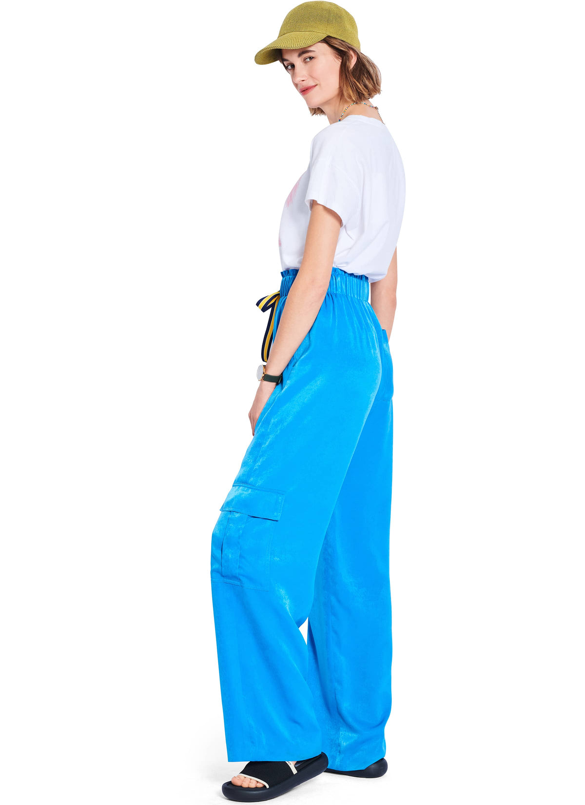 Burda Style Misses' Trousers Sewing Pattern B5743