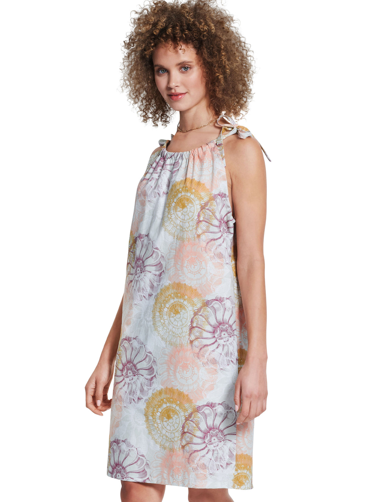 Burda Style Misses' Dress Sewing Pattern for Fashionistas B5810