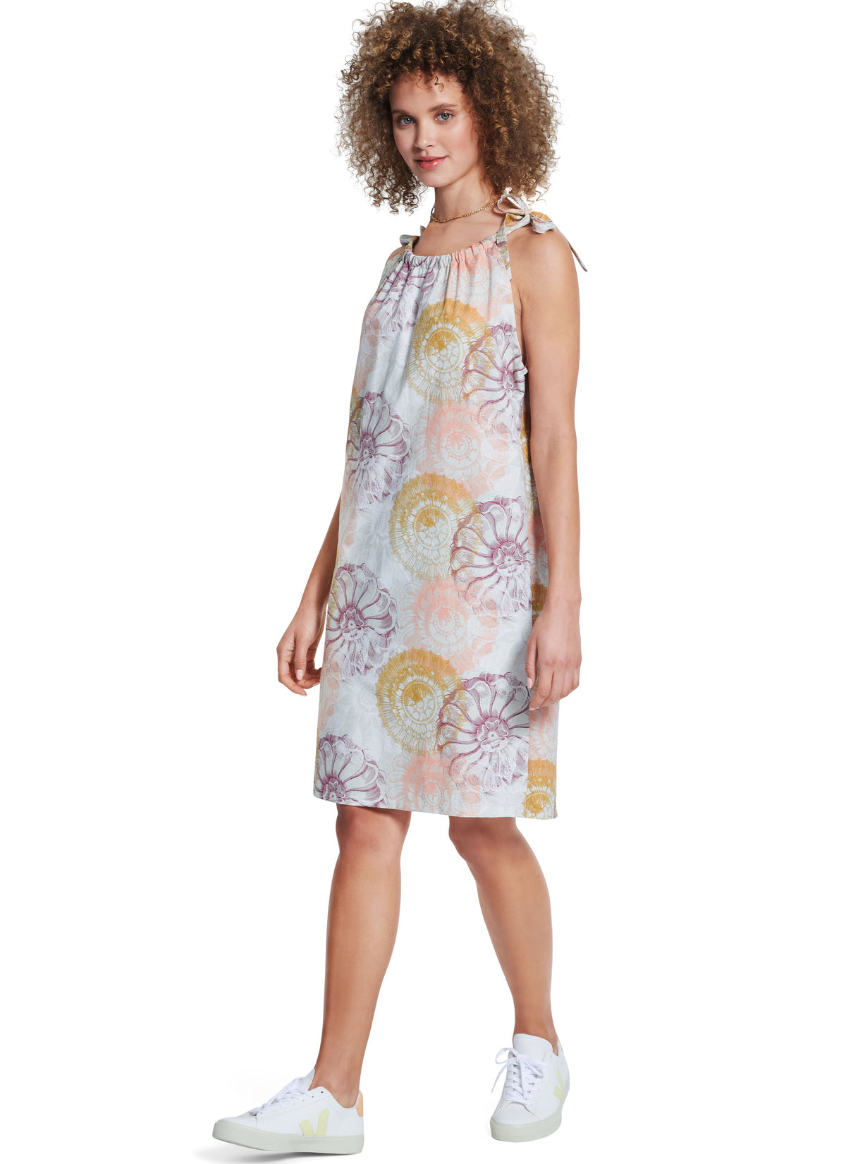 Burda Style Misses' Dress Sewing Pattern for Fashionistas B5810