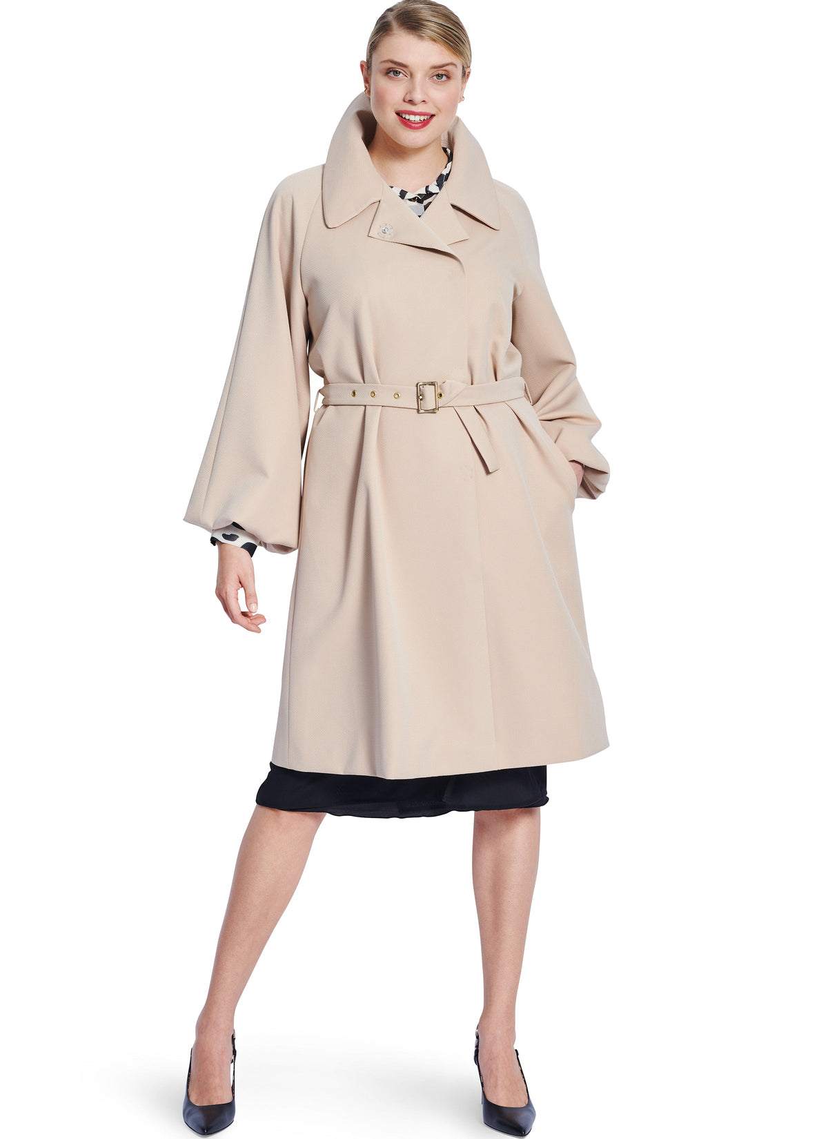 Burda Style Misses' Jacket & Coat Sewing Pattern B5824