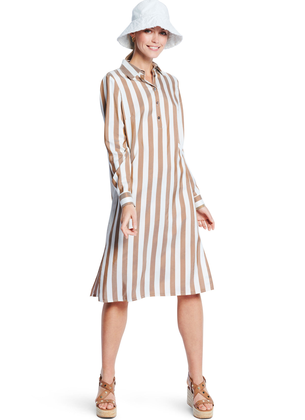Burda Style Misses' Dress Sewing Pattern for Fashionistas B5826