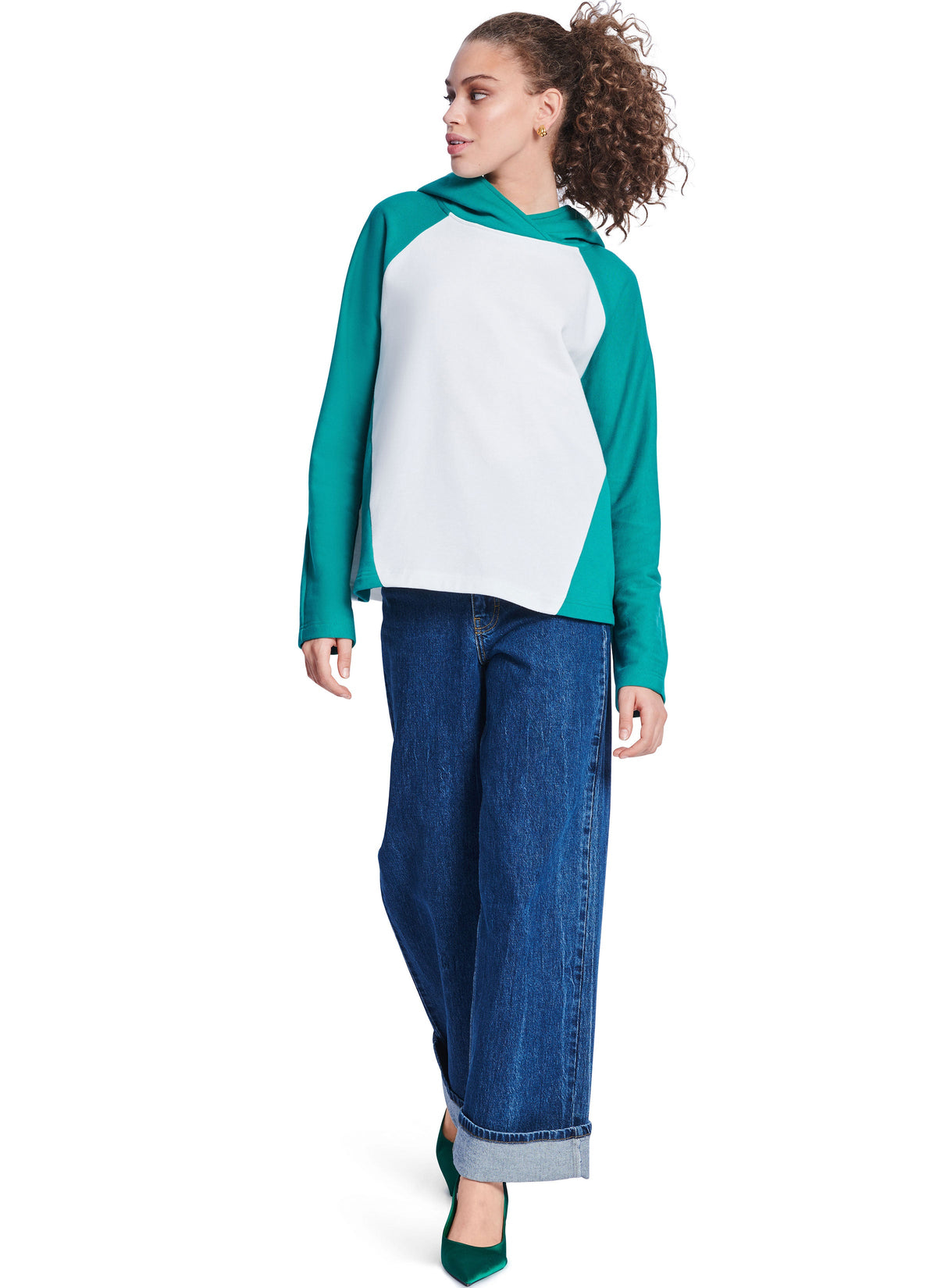 Burda Style Misses' Sweater Sewing Pattern Guide B5828