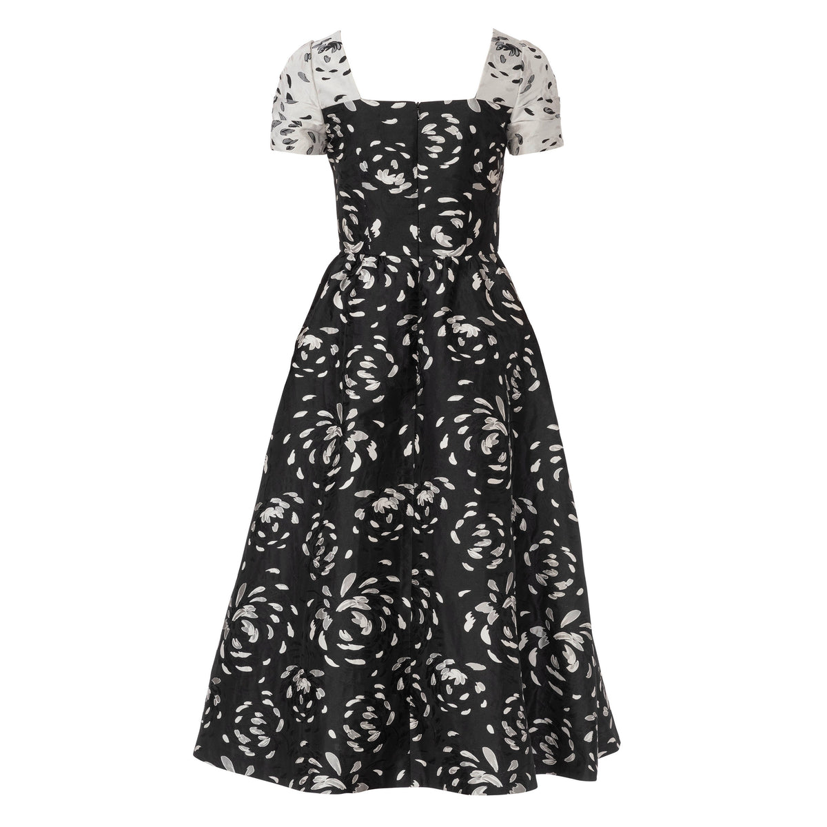 Burda Style Dress Sewing Pattern for Fashion Enthusiasts B6042