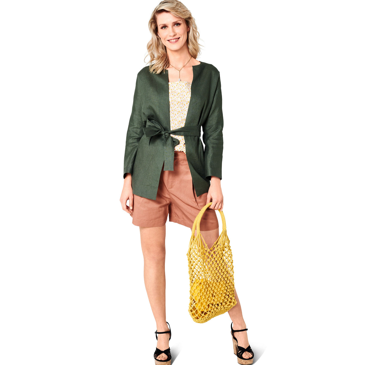 Burda Style Misses' Jacket Sewing Pattern for Fashionistas B6123