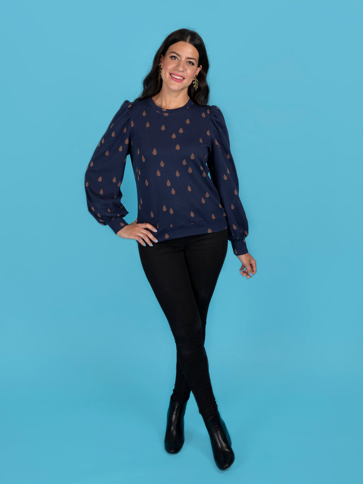 Billie Sweatshirt and Dress Sewing Pattern - By Tilly and the Buttons