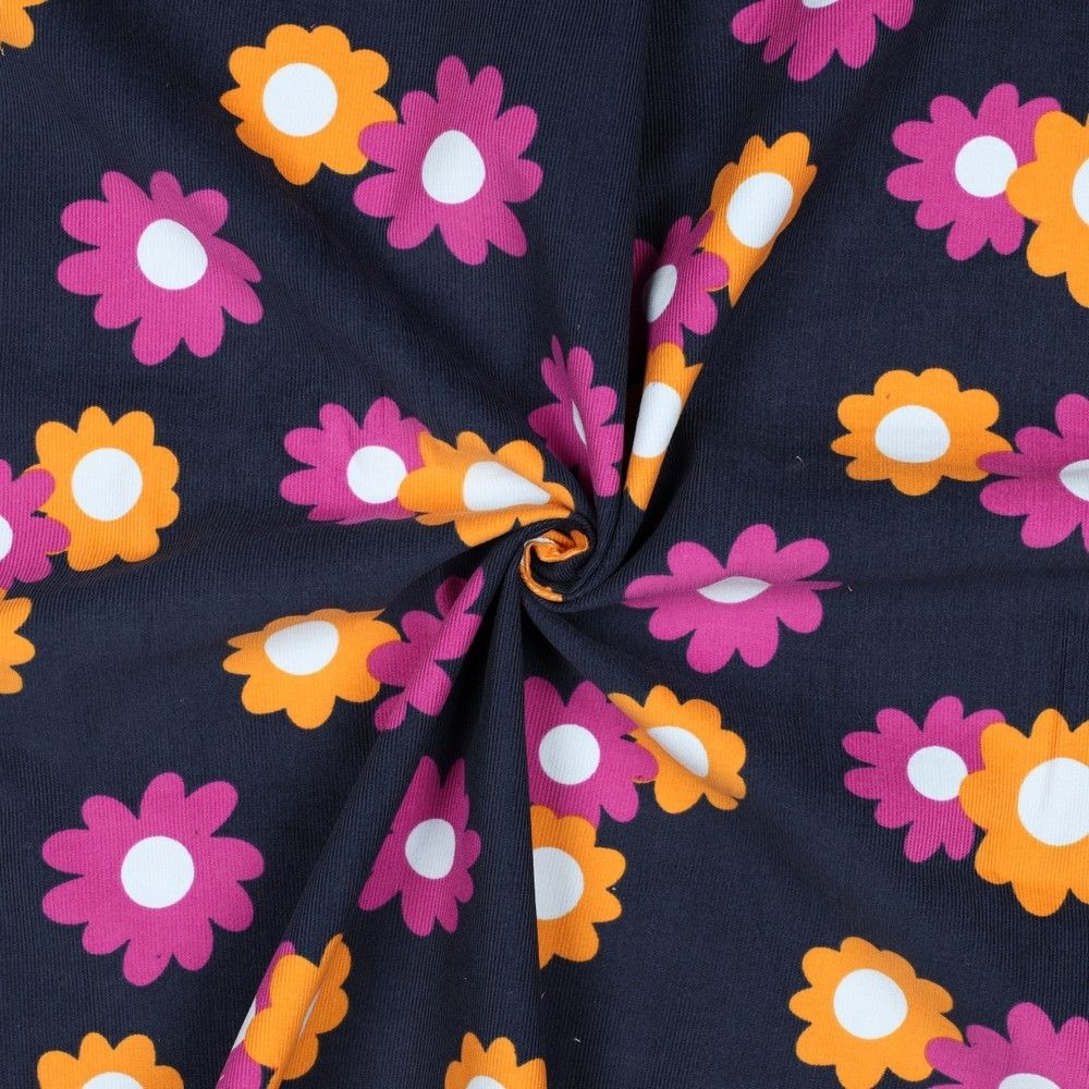 Daisy Navy