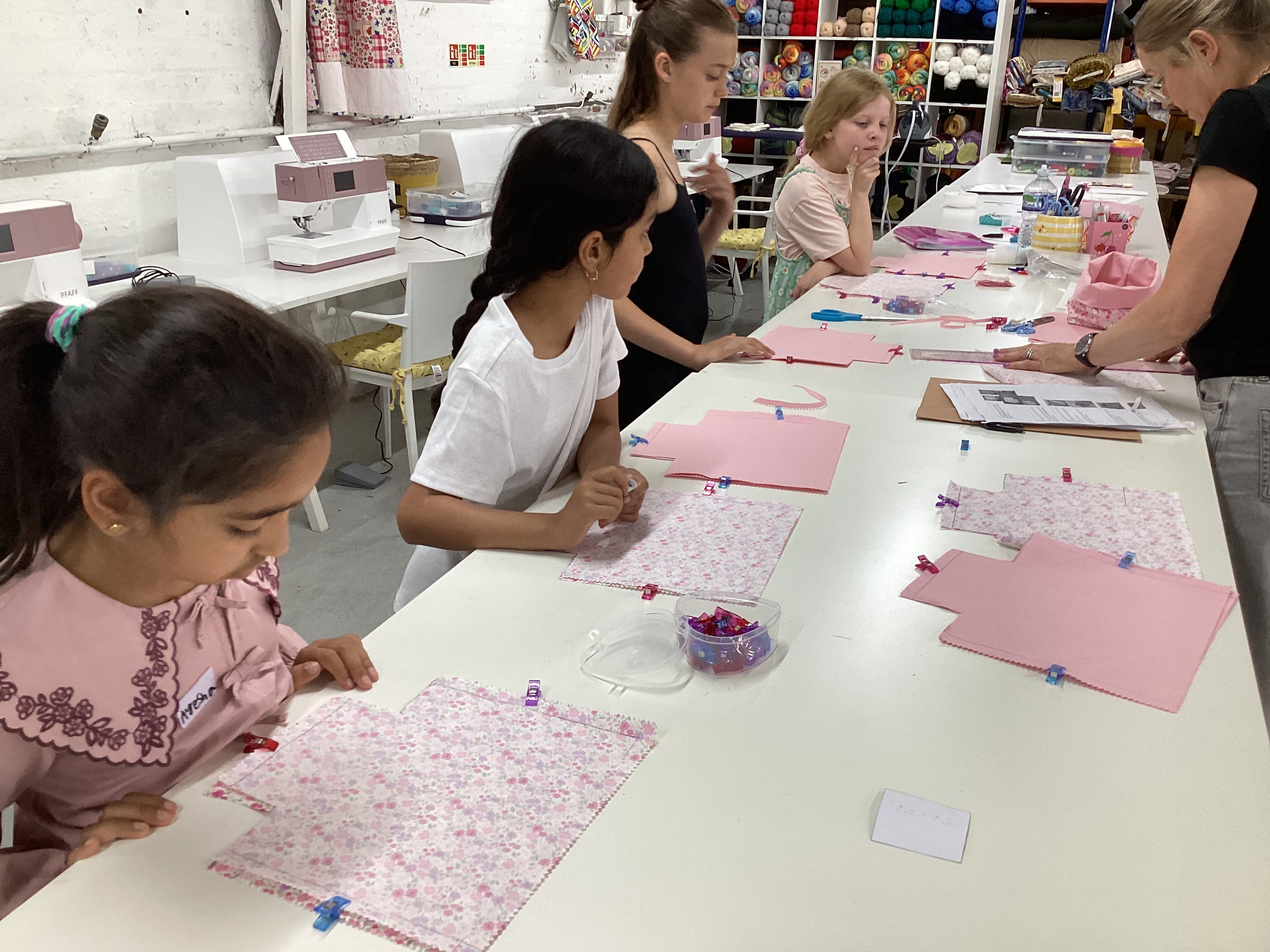 Mini Bees - Autumn Weekday Children's Sewing Classes