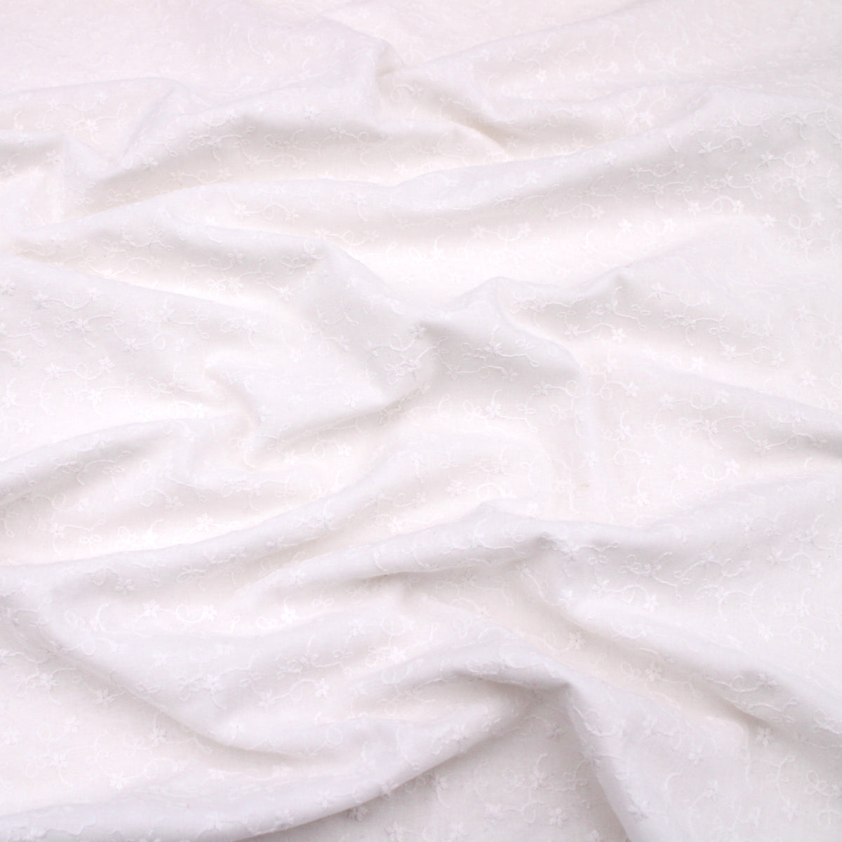 Kylie Cotton Embroidery Broderie Anglaise - Scalloped Edge White