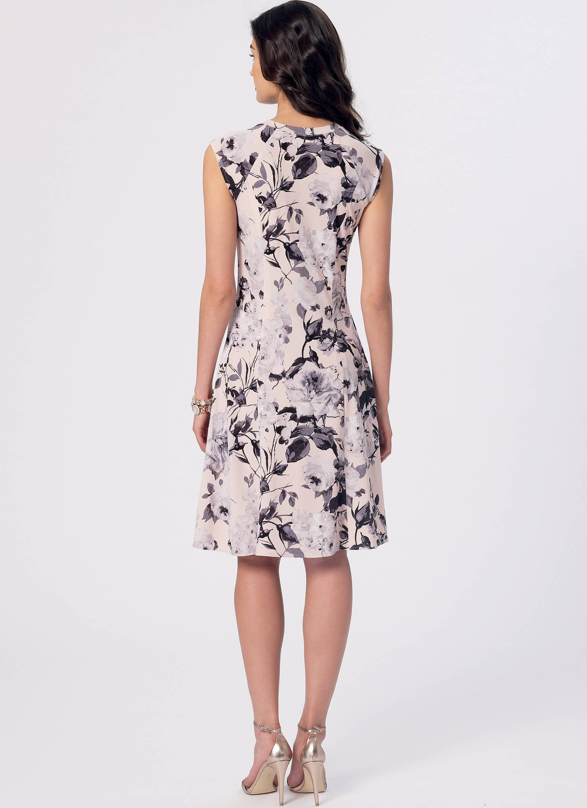 McCall’s Dress Sewing Pattern M7349