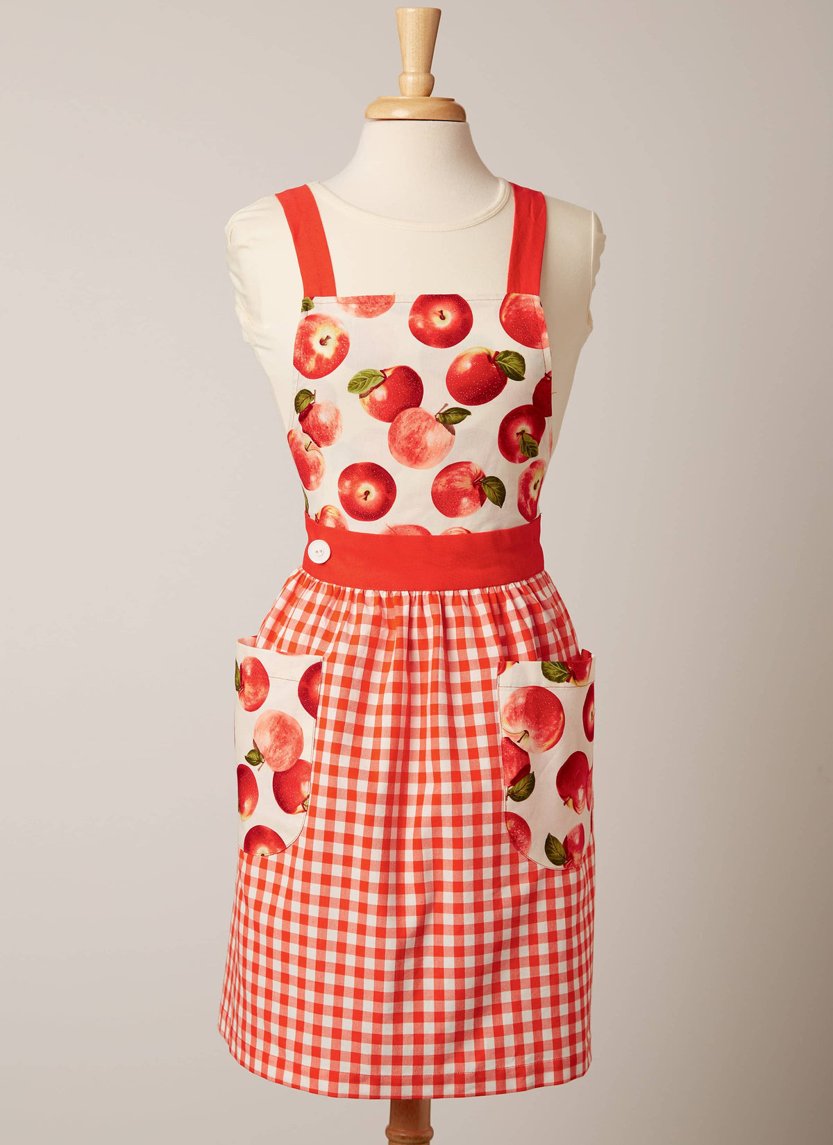 McCall’s Children's And Misses Aprons, Potholders And Tea Towel Sewing Pattern M8234