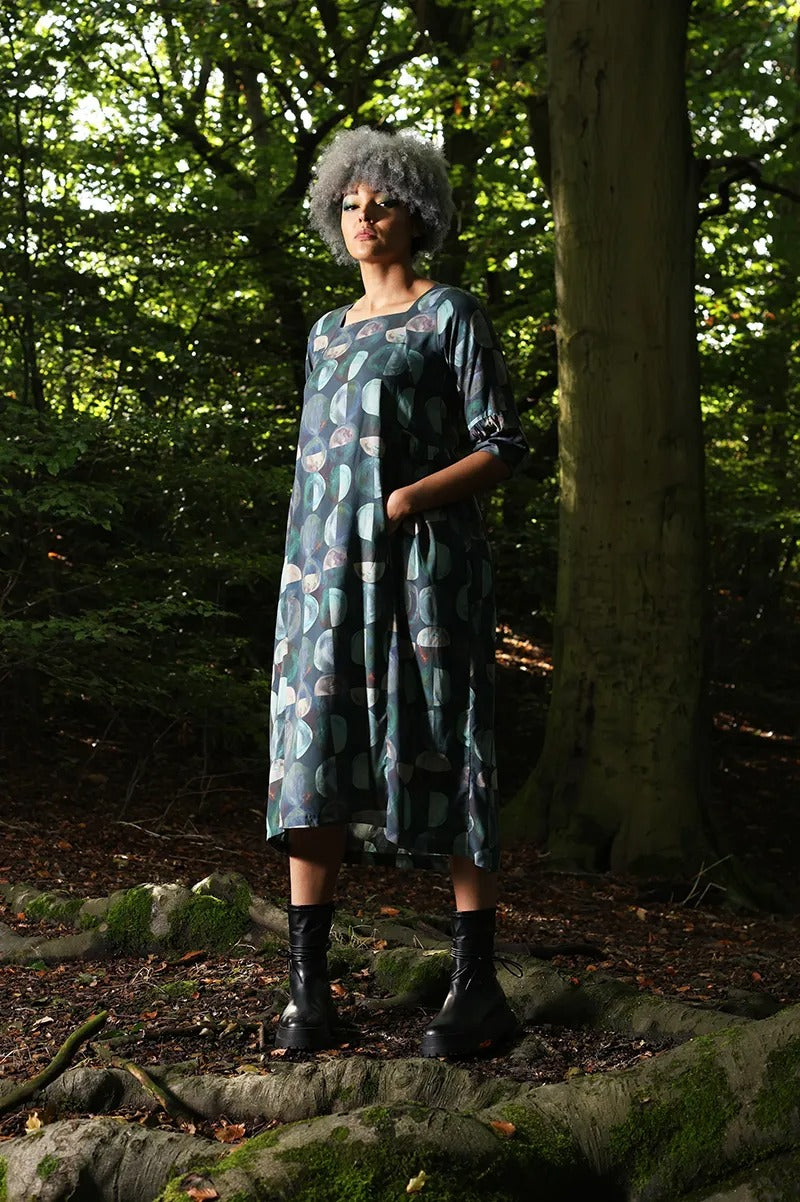 Mahal Dress Sewing Pattern - By Sew Different