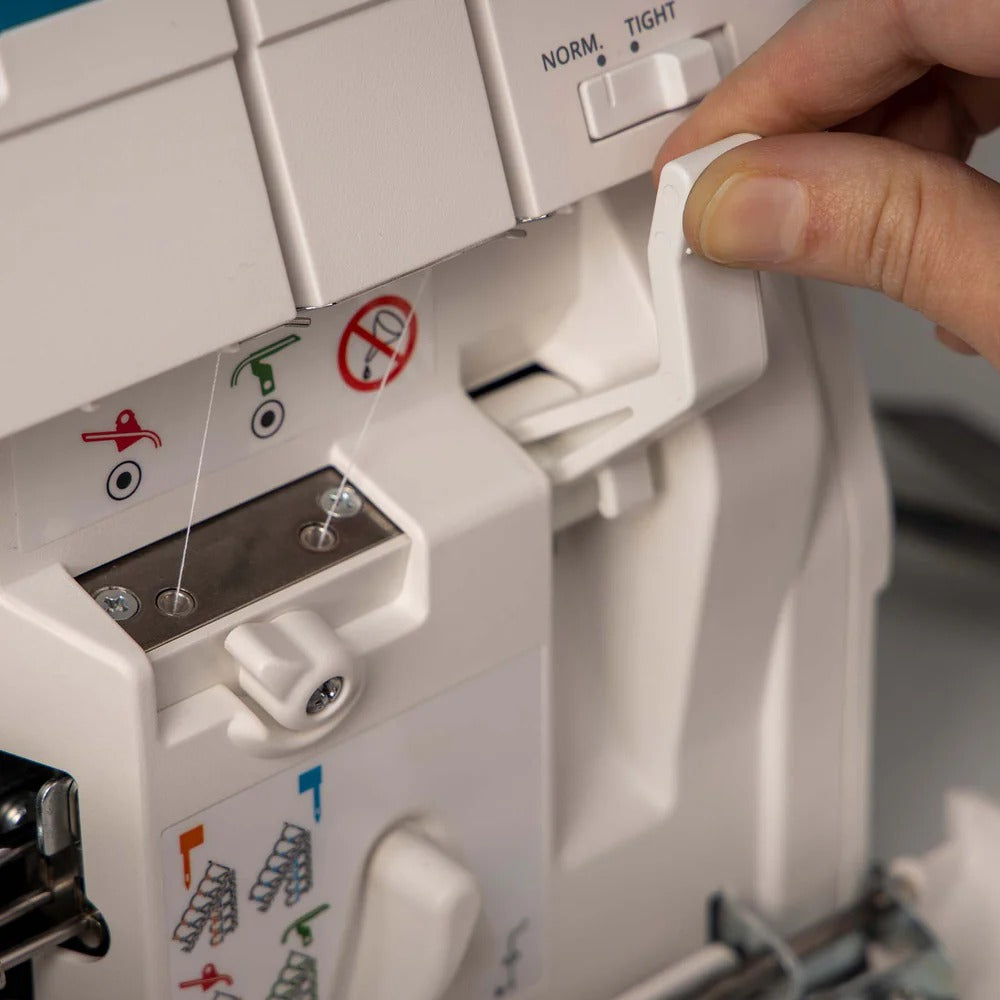 PFAFF admire™ air 5000 Overlock Machine