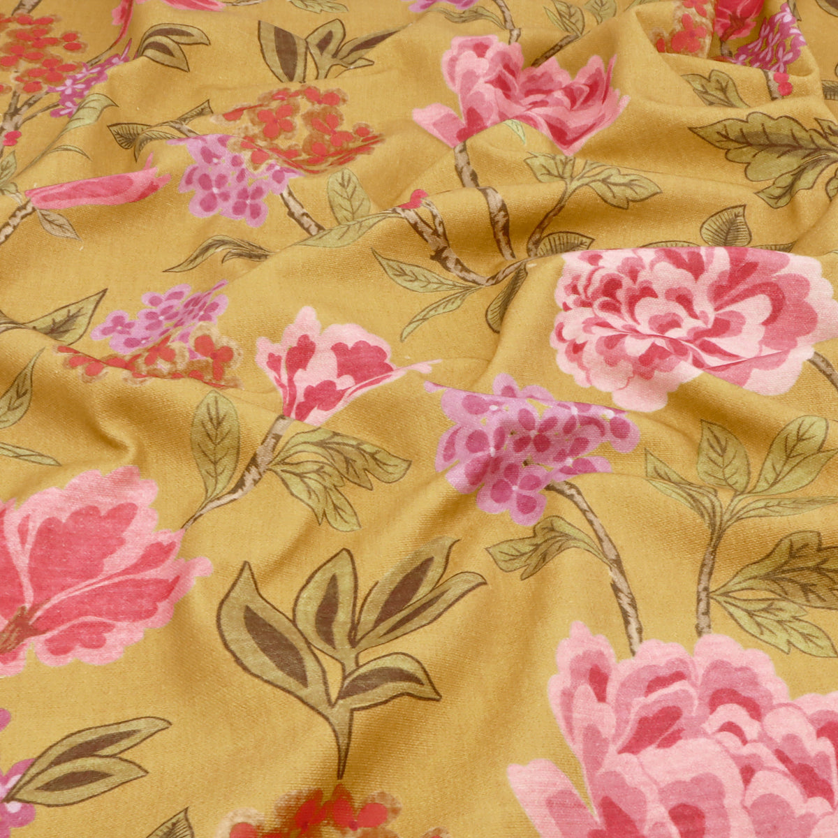 Flowerss on Ochre