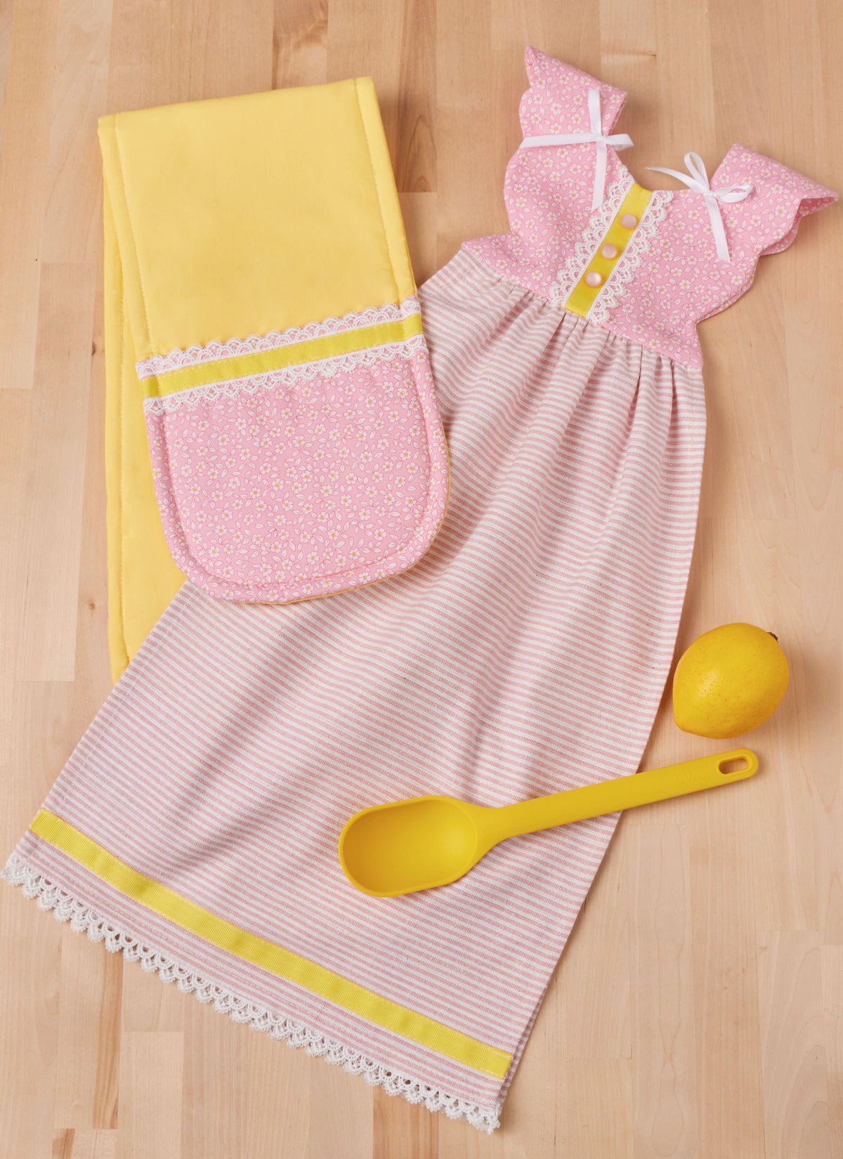 Simplicity Kitchen Accessories: Easy Sewing Patterns Guide S3057OS