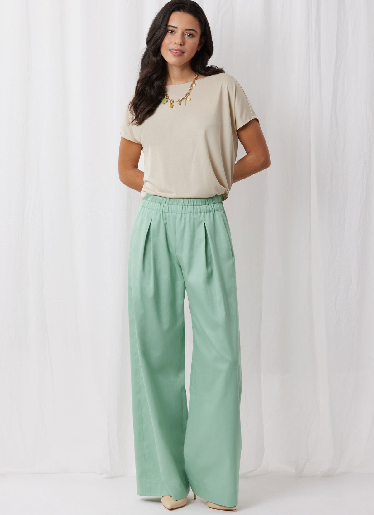 Simplicity Misses Shorts and Pants Sewing Pattern S3105A