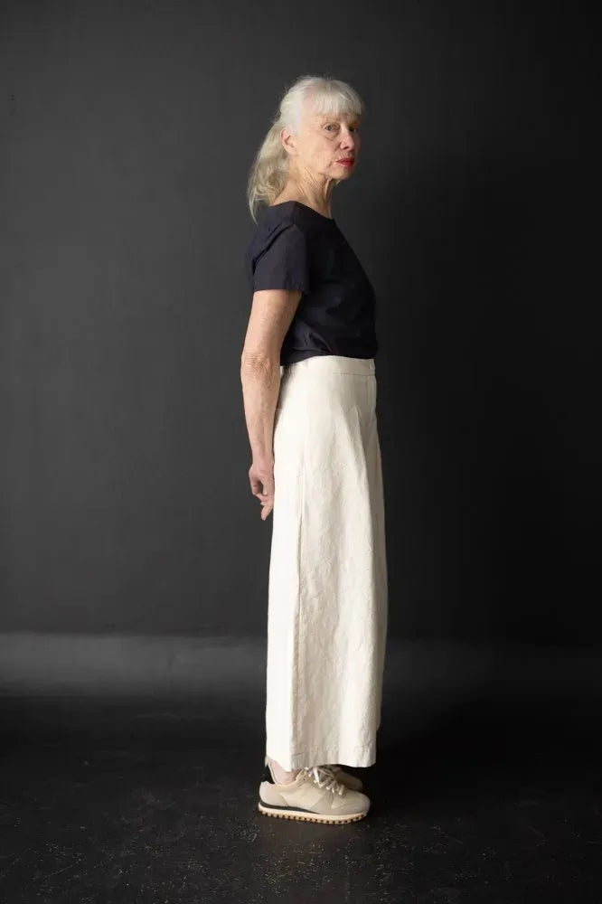 The Juno UK 6 - 18 Sewing Pattern - By Merchant & Mills