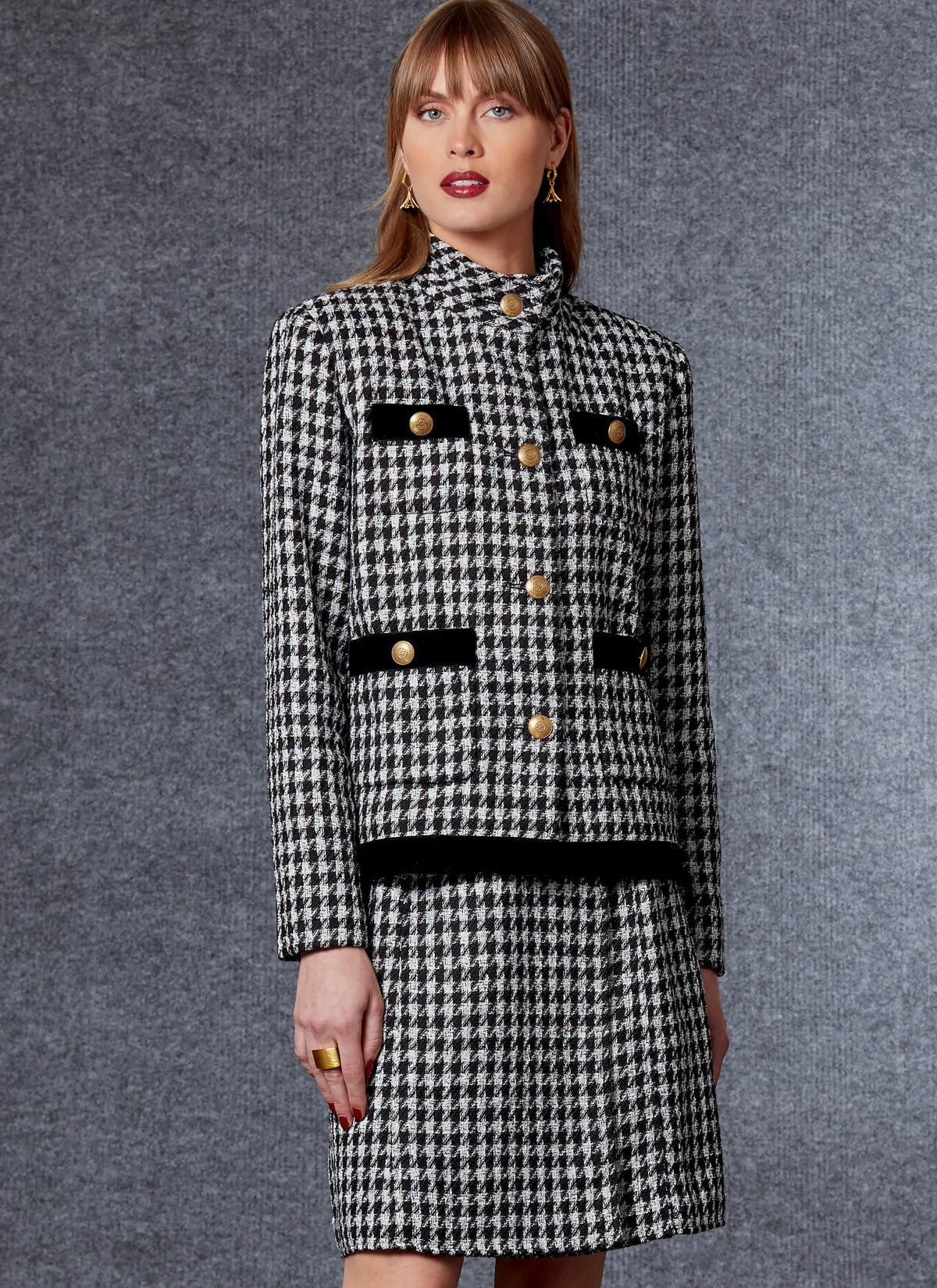 Vogue Jacket Misses Bottoms Sewing Pattern V1717