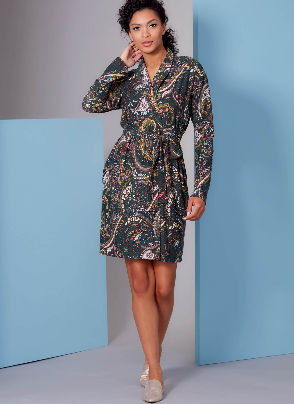 Vogue Misses Sleepwear & Petite Wrap Robe Belt Top Dress Pattern V1852A (XS-XL)