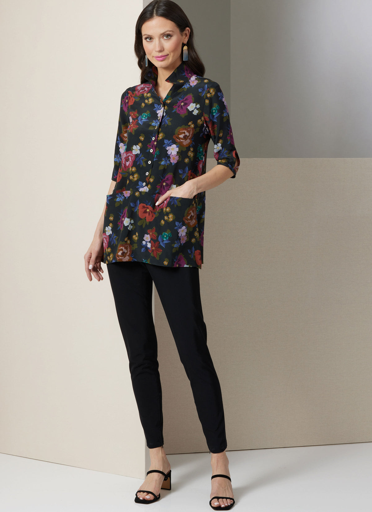 Vogue Misses' Tunics by Marcy Tilton Sewing Pattern V2030