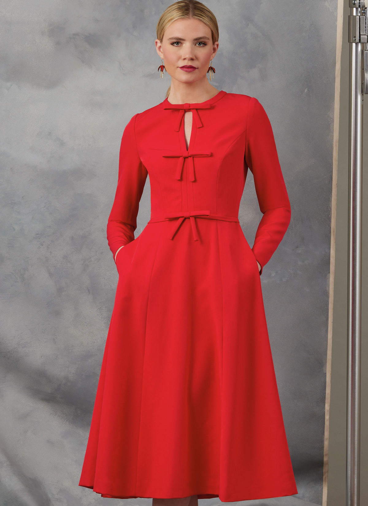 Vogue Misses' Dress with Sleeve and Length Variations Pattern V2044