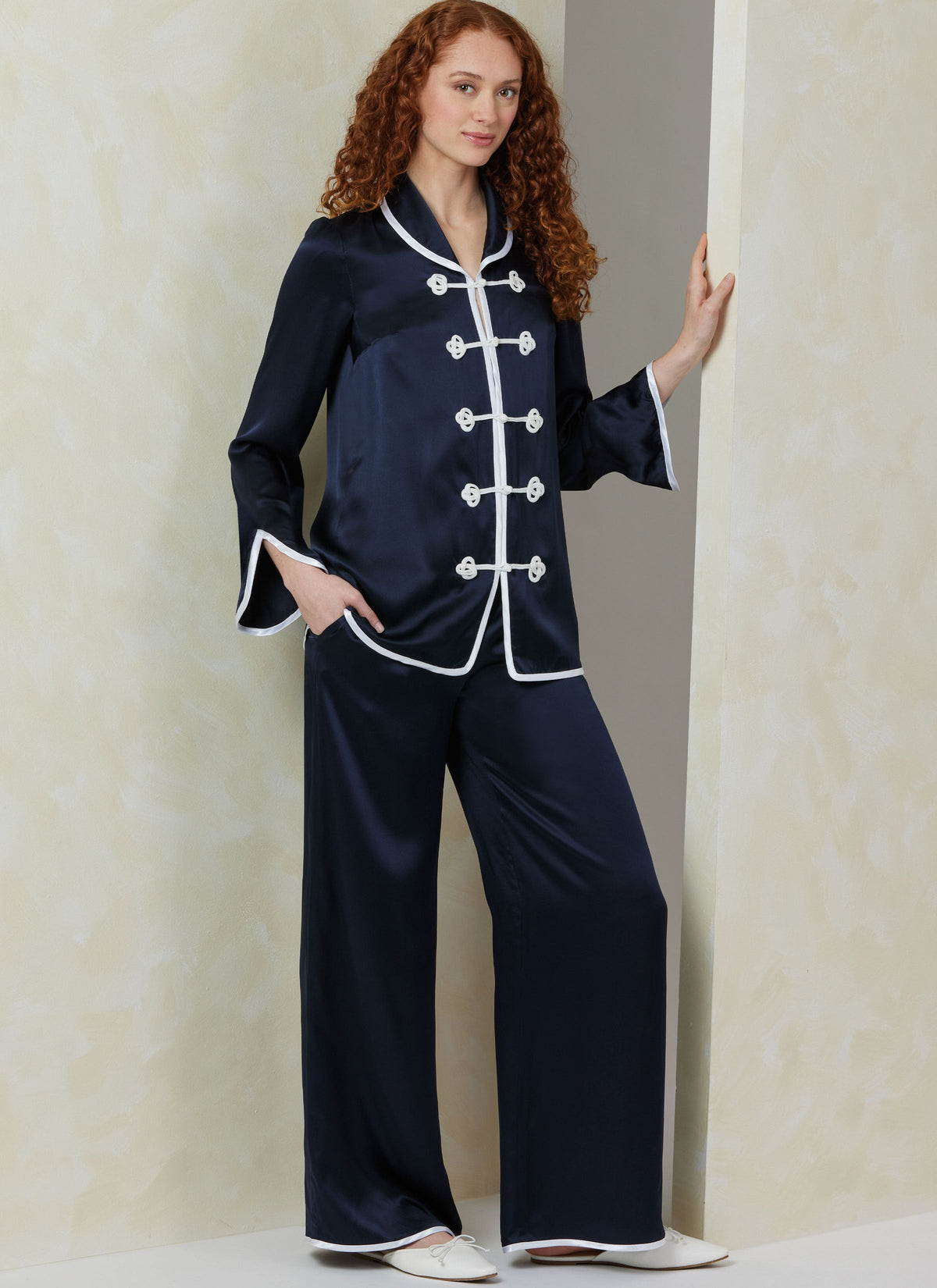 Vogue Misses' Pajamas Sewing Pattern for Stylish Comfort V2099