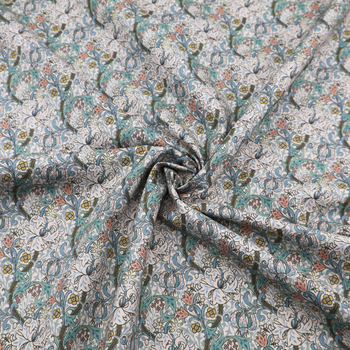 William Morris Percale 100% Cotton Quilting Dressmaking Craft Fabric - Golden Lily Opalite