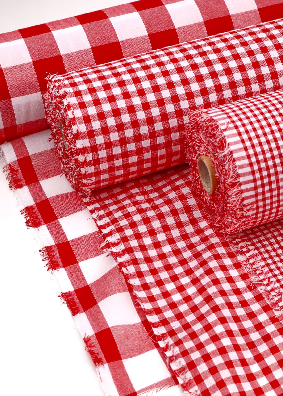 Gingham Checks Cotton Blend Dressmaking & Crafts Fabric - Pink Medium