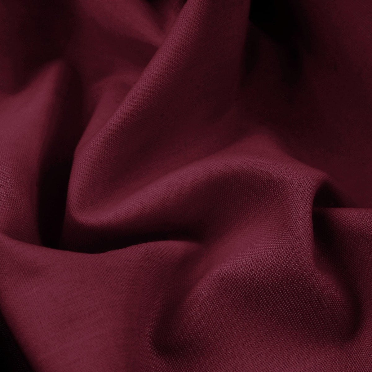 lightweight pure cotton poplin dressamking fabric Maroon