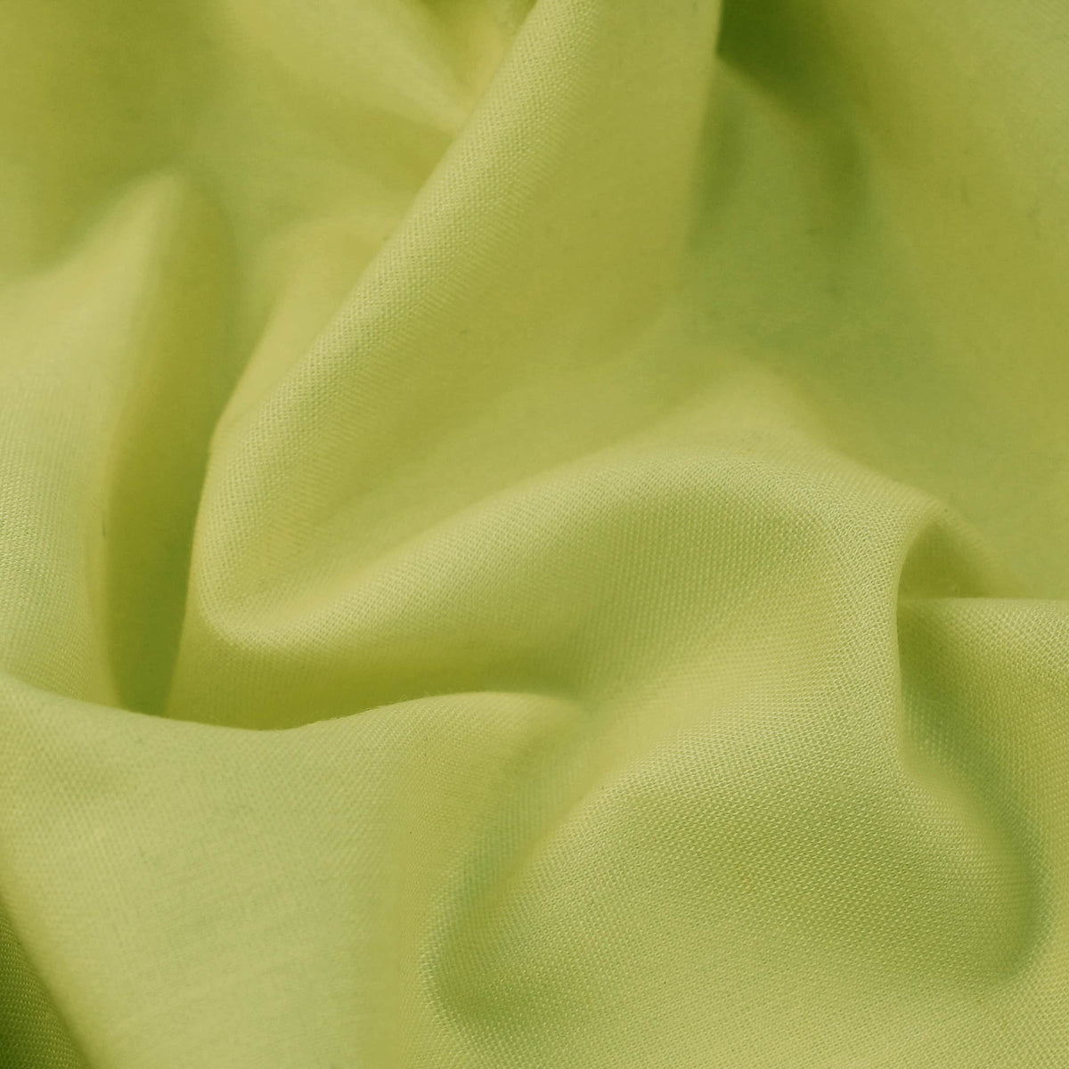 lightweight pure cotton poplin dressamking fabric Moss