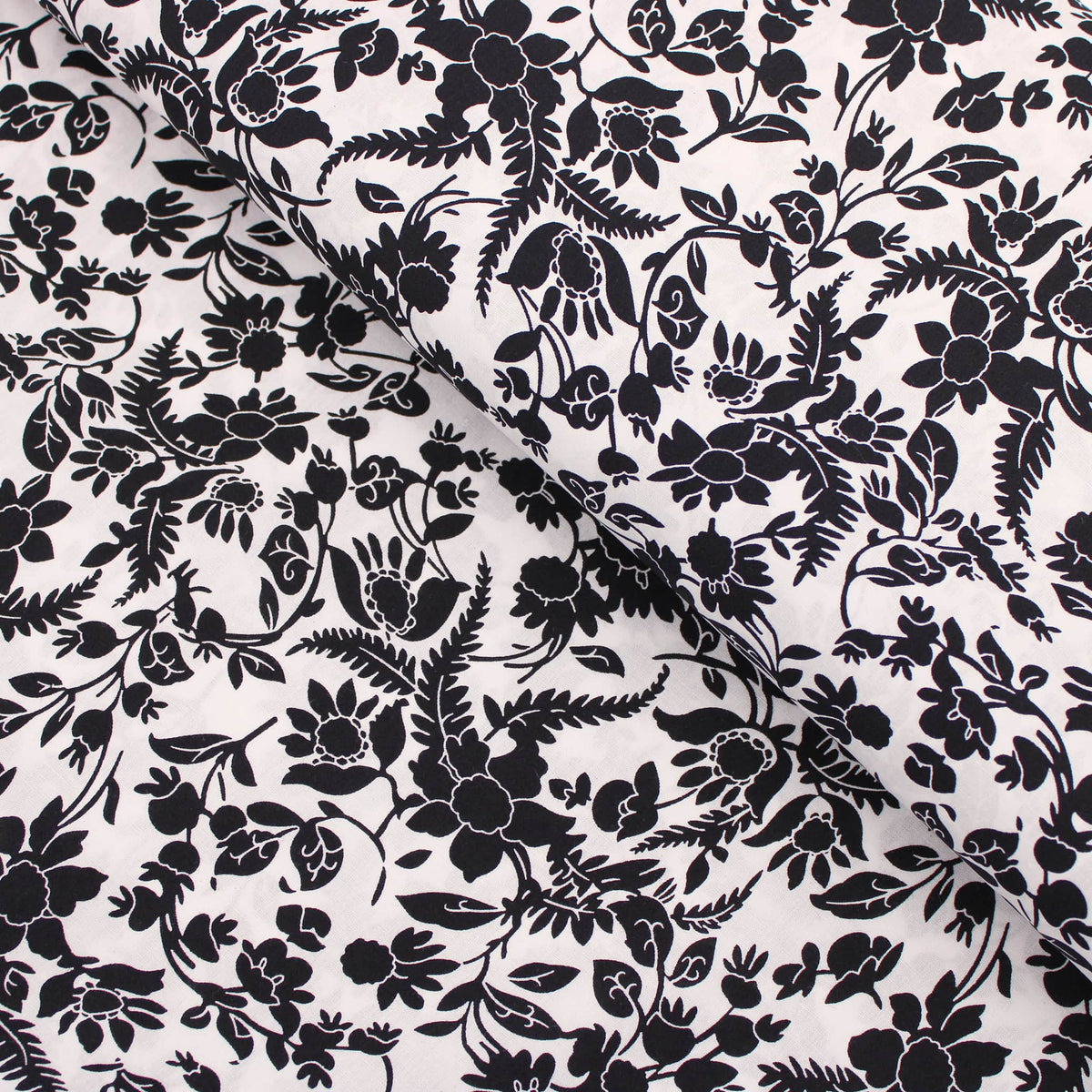 Monochrome Vintage Flowers on Cotton Poplin Print Dressmaking Fabric Material Kids OEKO TEX Women Woven Quilting Pure Print Soft Floral White