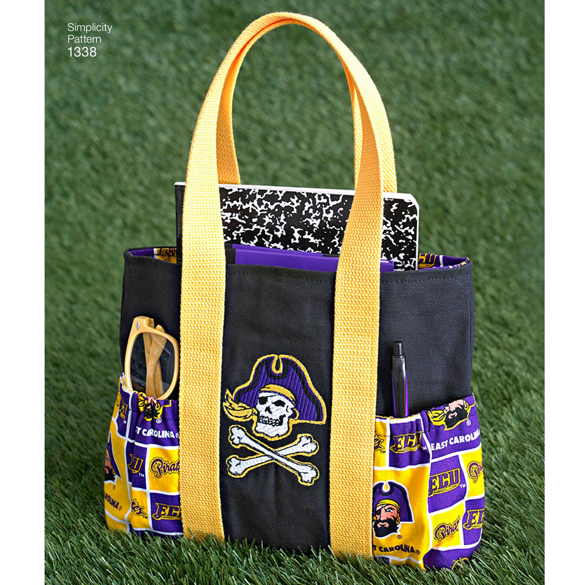 Simplicity Tote Bags in Three Sizes, Backpack and Coin Purse Sewing Pattern S1338