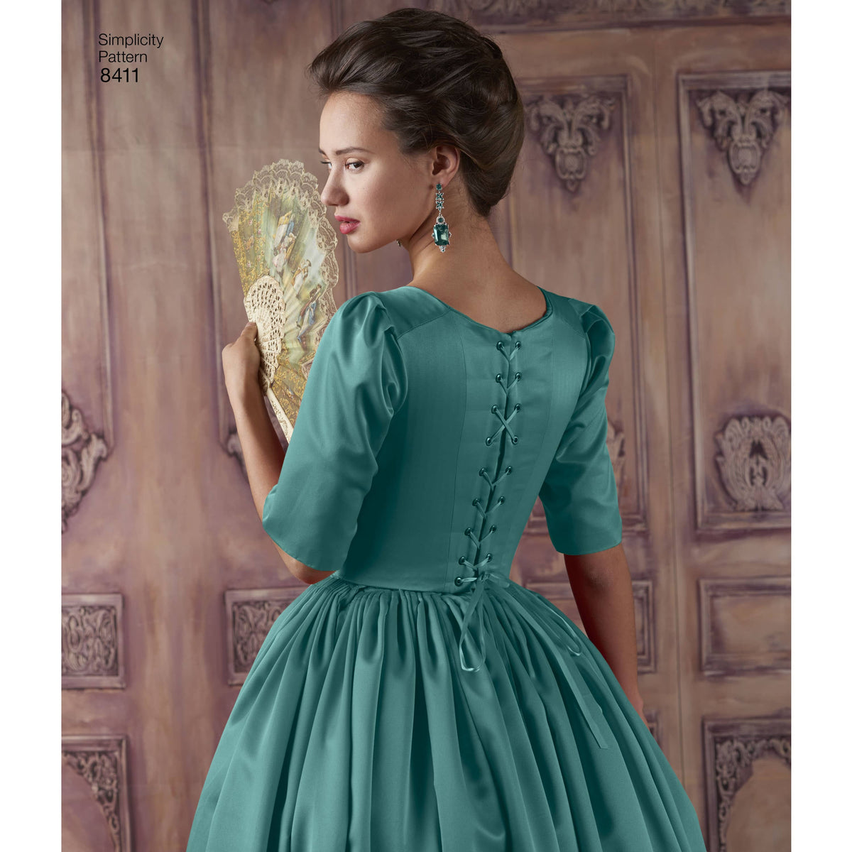 Simplicity Pattern 8411 Women’s 18th Century Costume