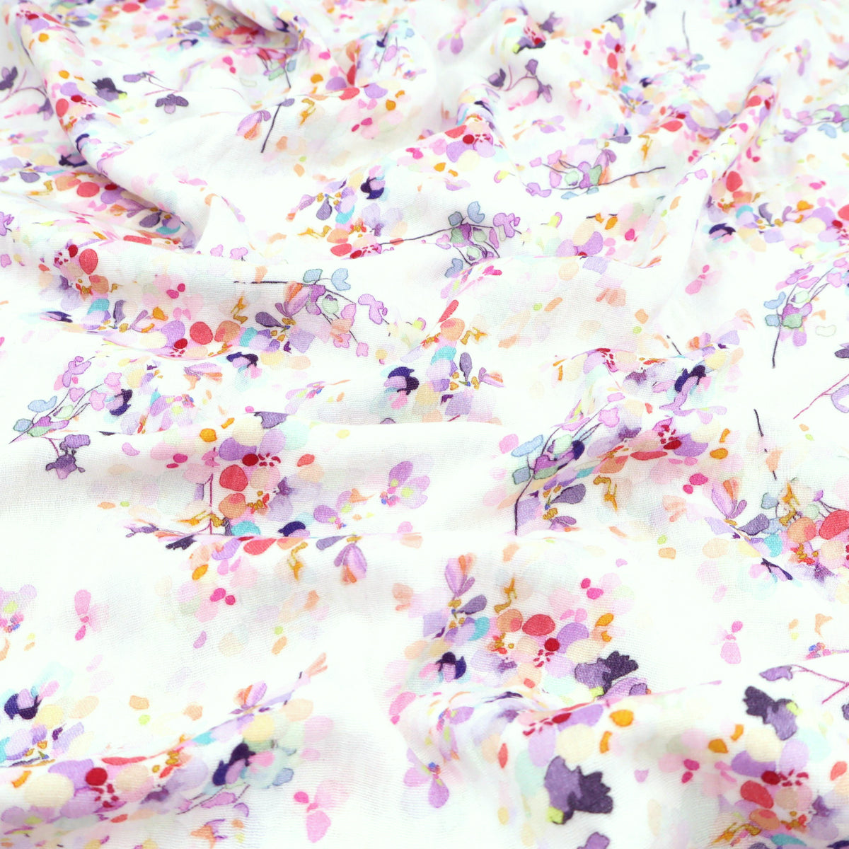 Adelle Printed 100% Cotton Double Gauze Muslin Dressmaking Fabric - Lilac Coloured Bloom