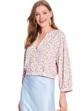 Burda Style Misses' Blouse Sewing Pattern for Fashionistas B5745