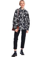 Burda Style Misses' Blouses Sewing Pattern for Fashionistas B5775