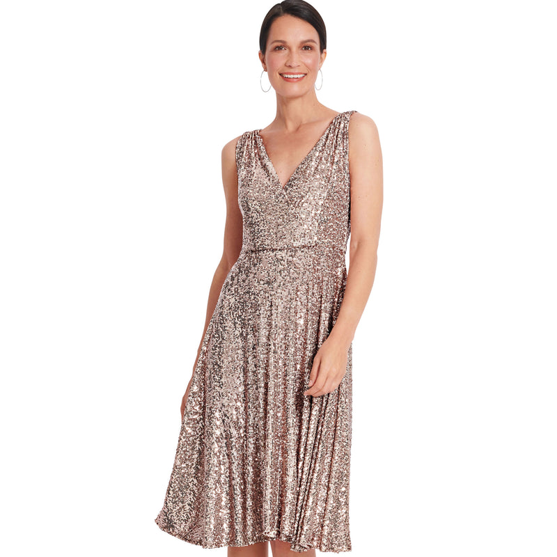 Burda Style Misses' Dress Sewing Pattern for Fashionistas B5899