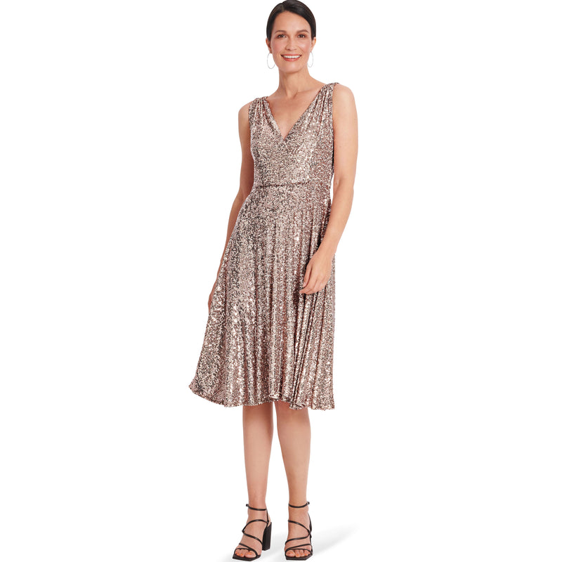 Burda Style Misses' Dress Sewing Pattern for Fashionistas B5899