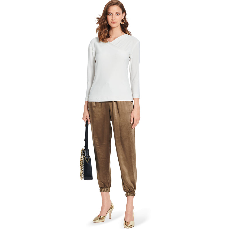 Burda Style Misses' Top Sewing Pattern for Fashion Enthusiasts B5900