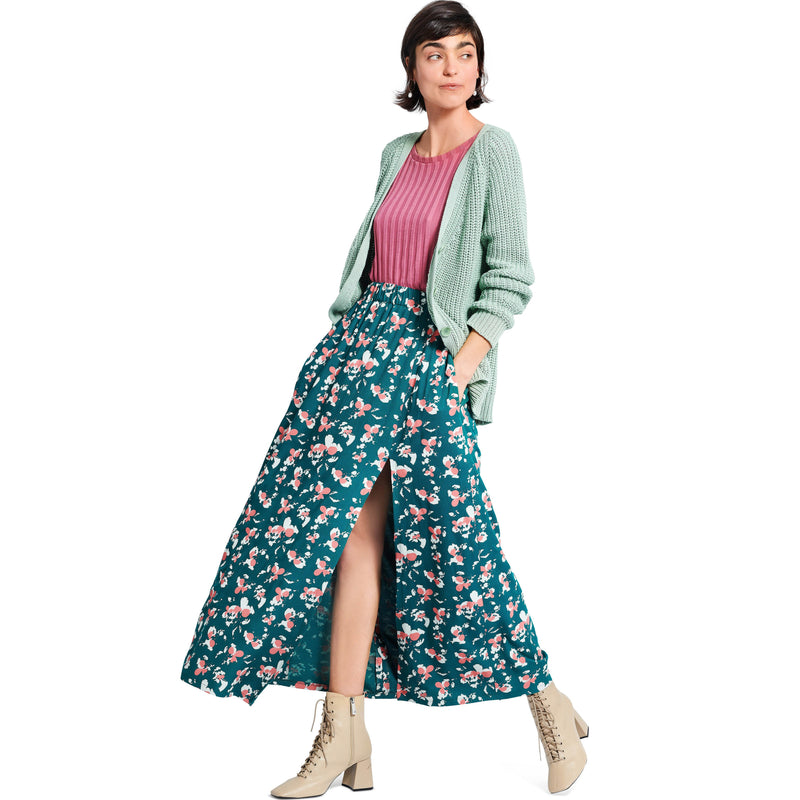 Burda Style Skirt Sewing Pattern for Fashion Enthusiasts B6027