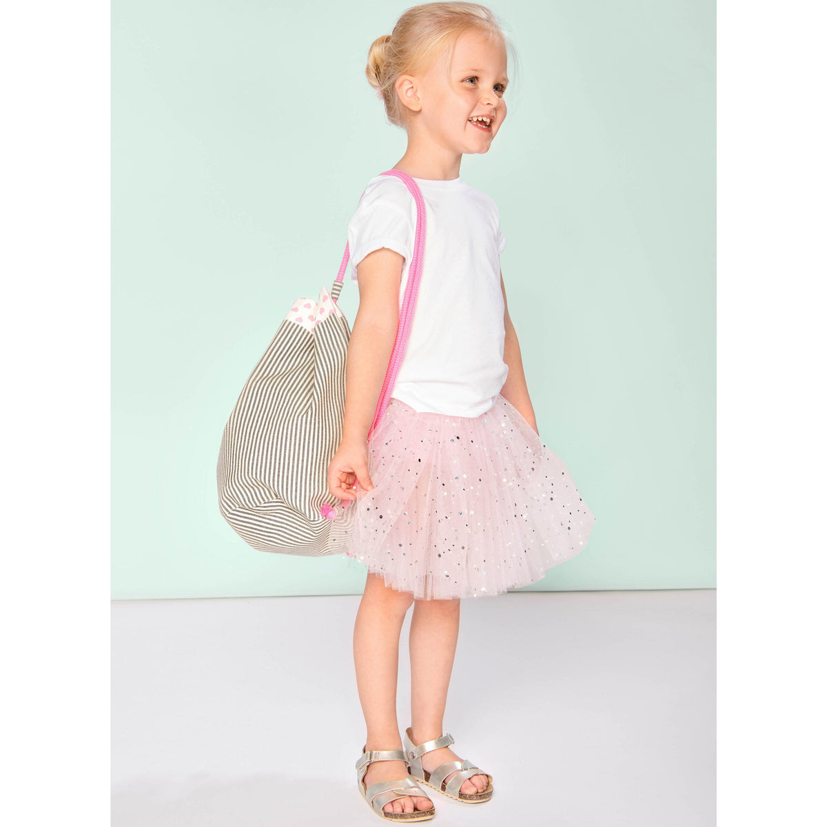 Burda Style School Cone Sewing Pattern for Creative Projects B9256