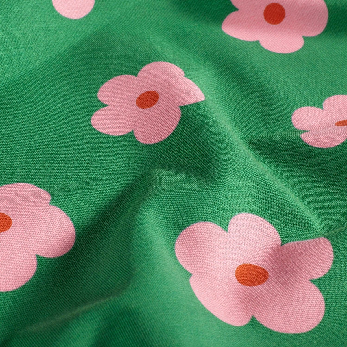 Pink Daisies on Green