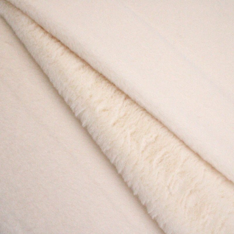Calista Luxurious Faux Fur - Ecru