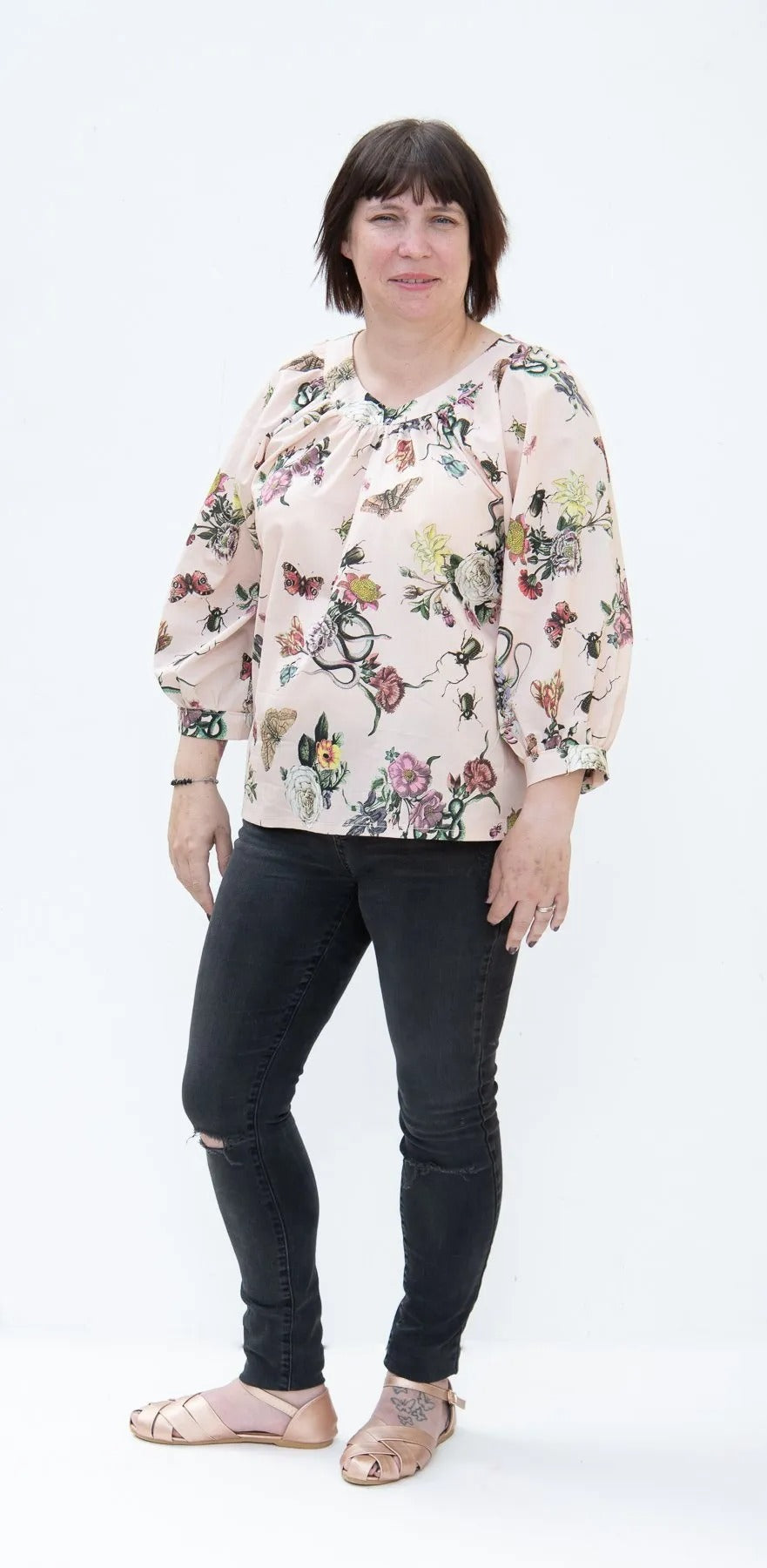 Claire Ladies Tops Sewing Pattern Sizes 6–22 - By Bobbins & Buttons
