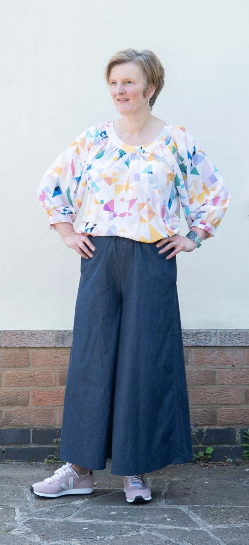 Claire Ladies Tops Sewing Pattern Sizes 6–22 - By Bobbins & Buttons