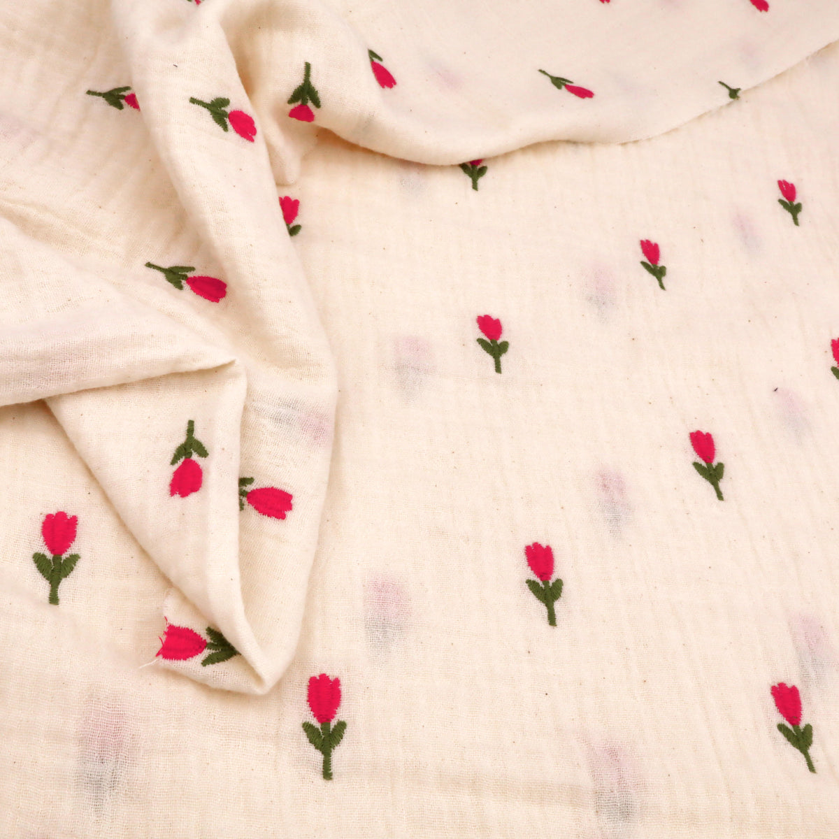 Colette Yarn Dyed Cotton Double Gauze Crinkle Dressmaking Fabric - Red Flowers