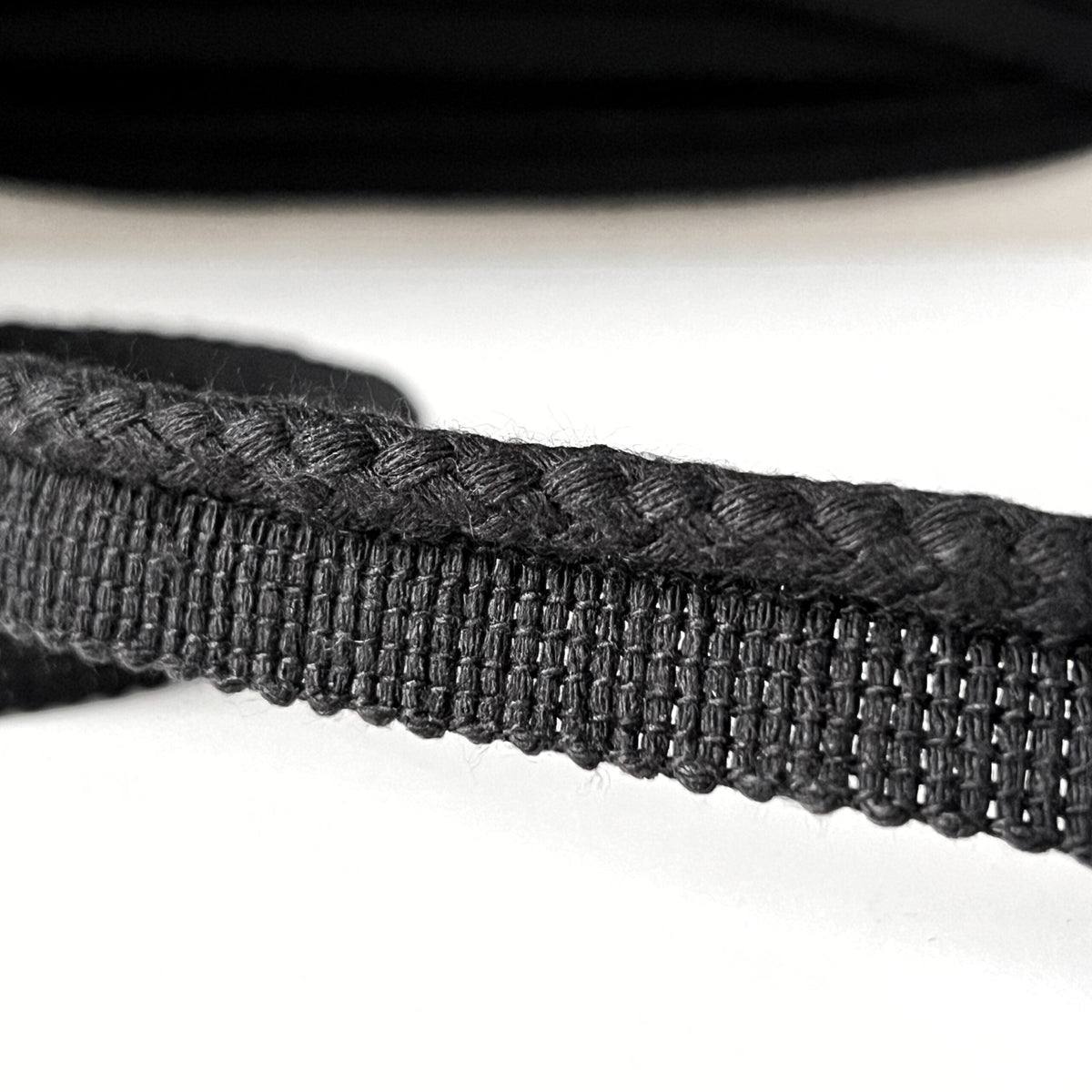 23mm Black