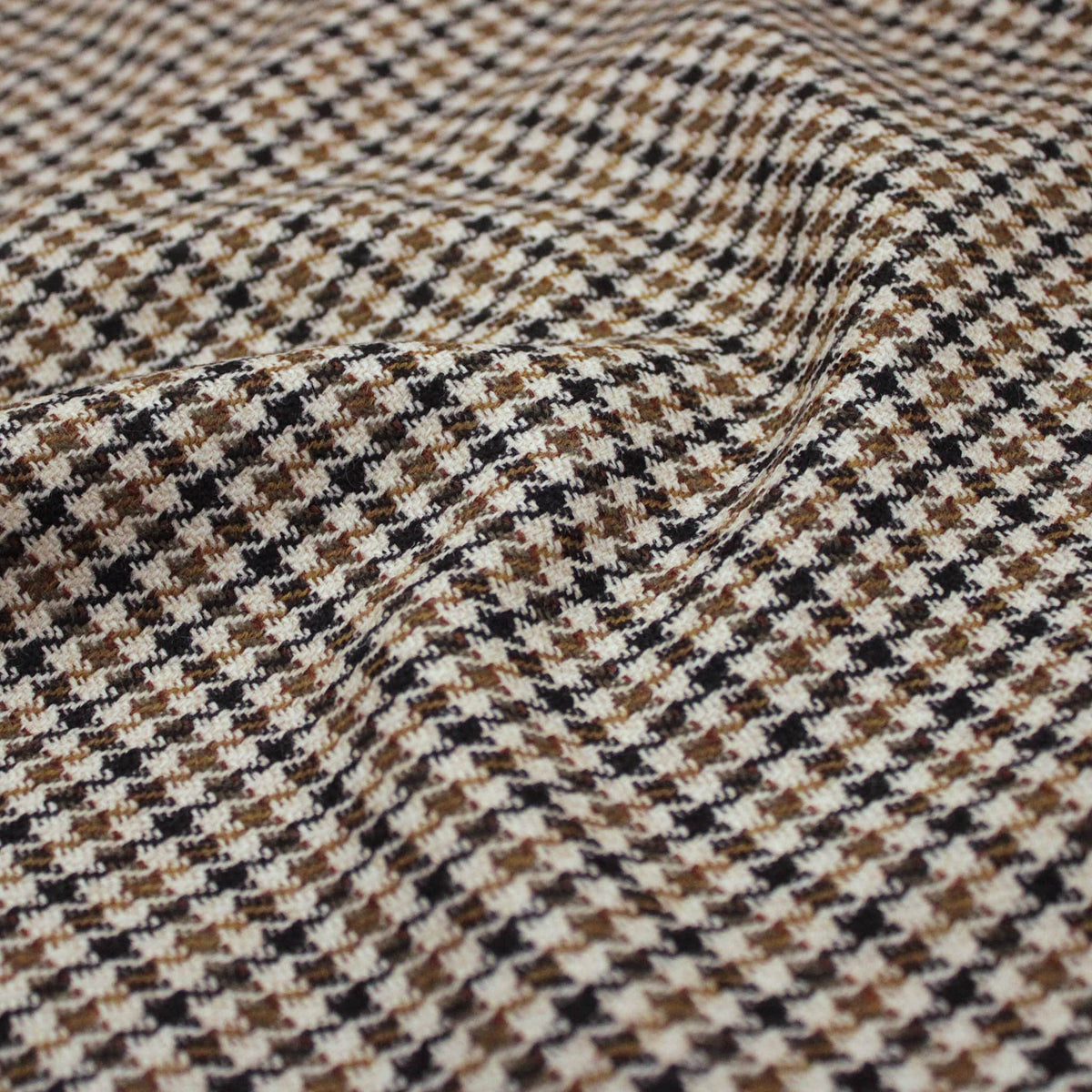 Tweed Dogtooth Camel