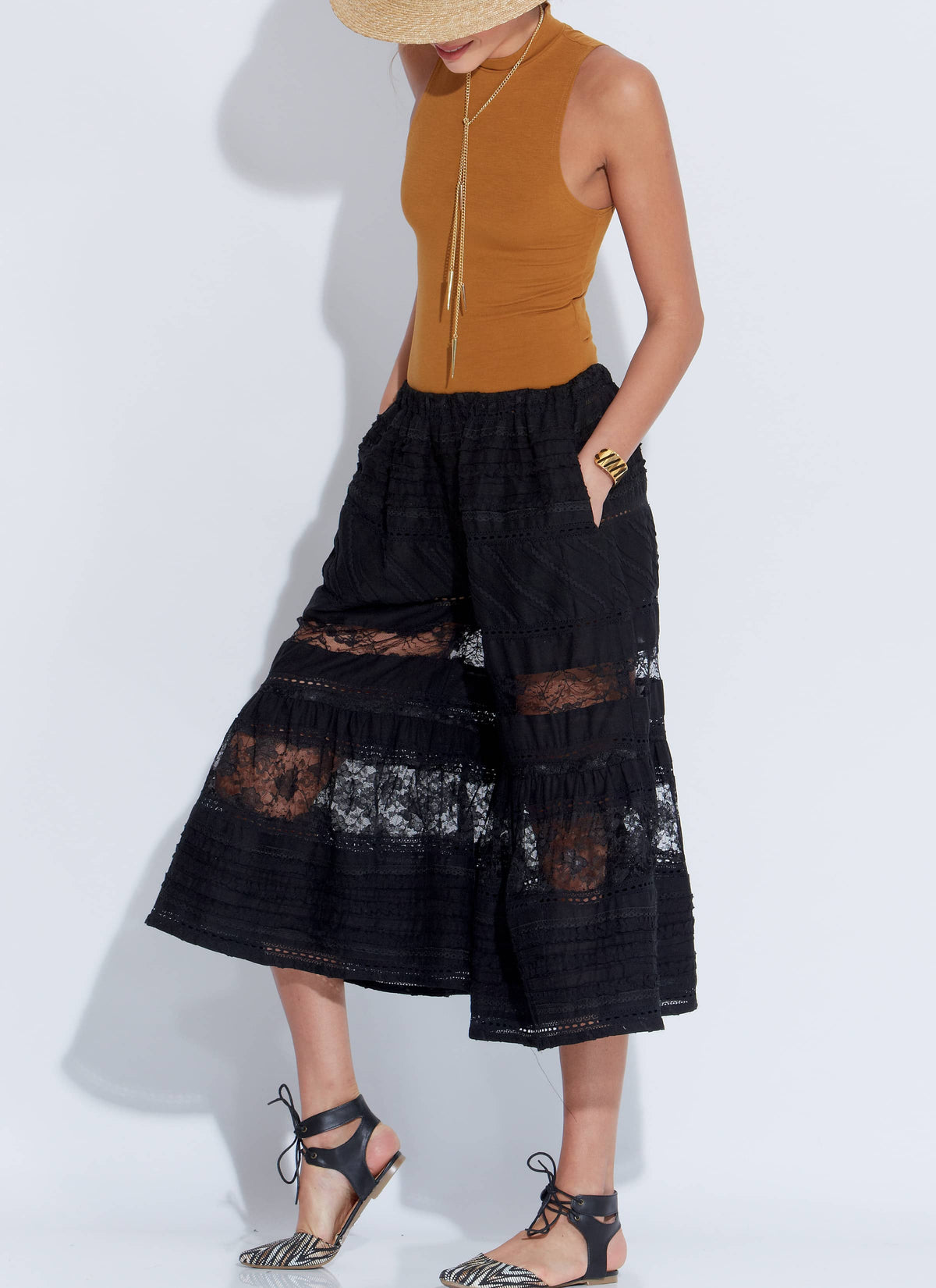 McCall’s Pants Sewing Pattern M7576