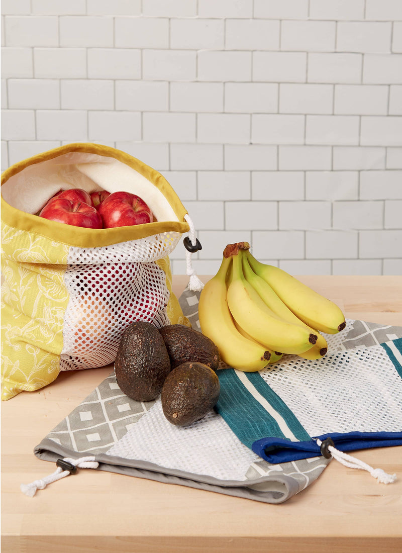 McCall’s Fruit And Vegetable Bags, Mop Pad, Coffee Filters, Bin And Bag Sewing Pattern M8236
